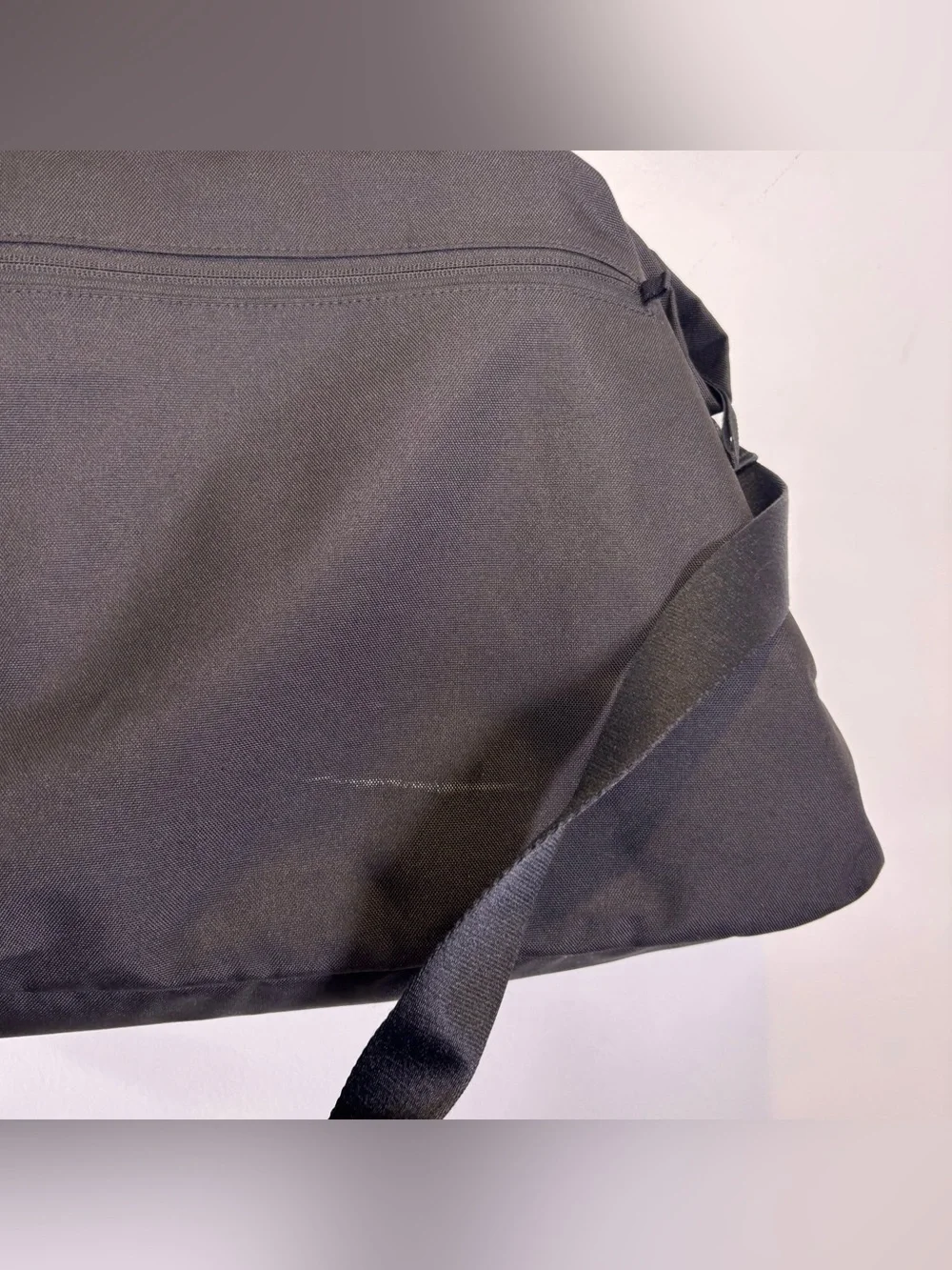 Everlane Black Duffel Bag